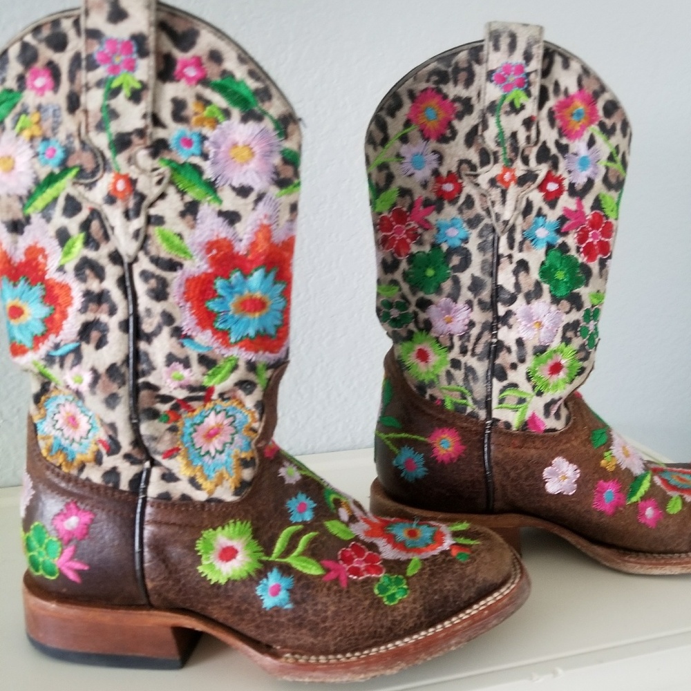 Childrens Macy Bean boots